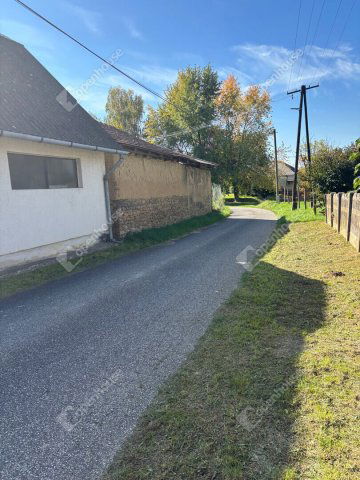 Eladó mezogazdasagi ingatlan, Szentgyörgyváron 17 M Ft