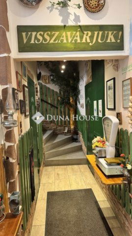 Kiadó üzlethelyiség, Budapesten, VI. kerületben 700 E Ft / hó