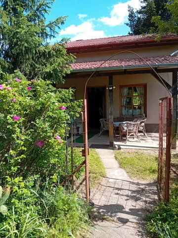 Eladó családi ház, Győrött 70 M Ft, 2 szobás