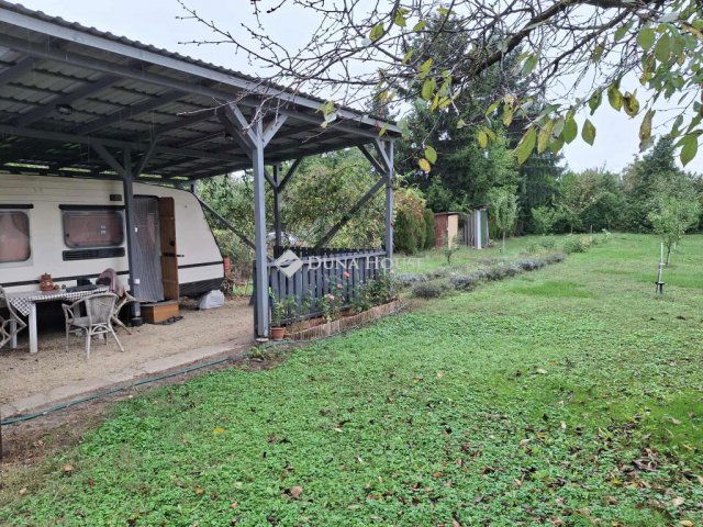 Eladó telek, Győrött 18.816 M Ft, 1 szobás