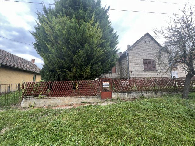 Eladó családi ház, Felsőmocsoládon 7.8 M Ft, 2 szobás