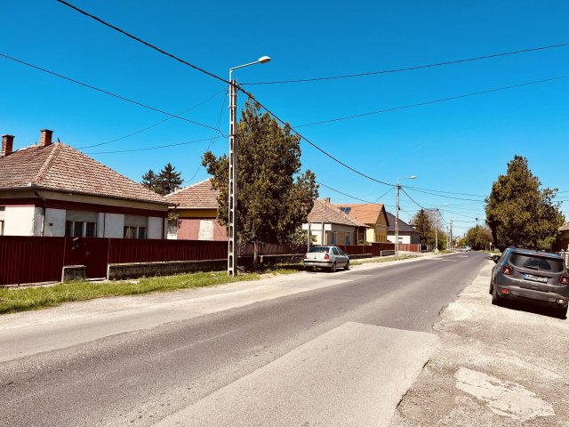 Eladó családi ház, Jászalsószentgyörgyon 17 M Ft, 2 szobás