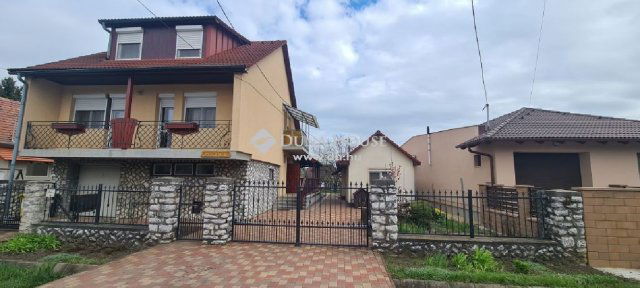 Eladó családi ház, Miskolcon 74.9 M Ft, 7 szobás