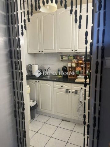 Eladó panellakás, Budapesten, XX. kerületben 69.9 M Ft, 3 szobás