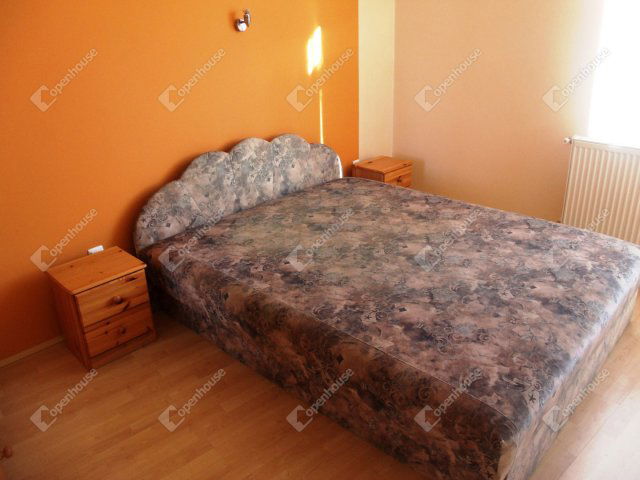 Kiadó téglalakás, albérlet, Pacsán 120 E Ft / hó, 1 szobás