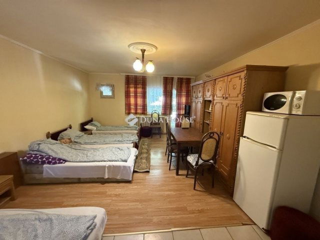 Eladó családi ház, Kecskeméten 89.9 M Ft, 6 szobás