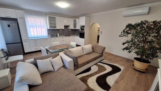 Eladó családi ház, Gödöllőn 129.9 M Ft, 4 szobás