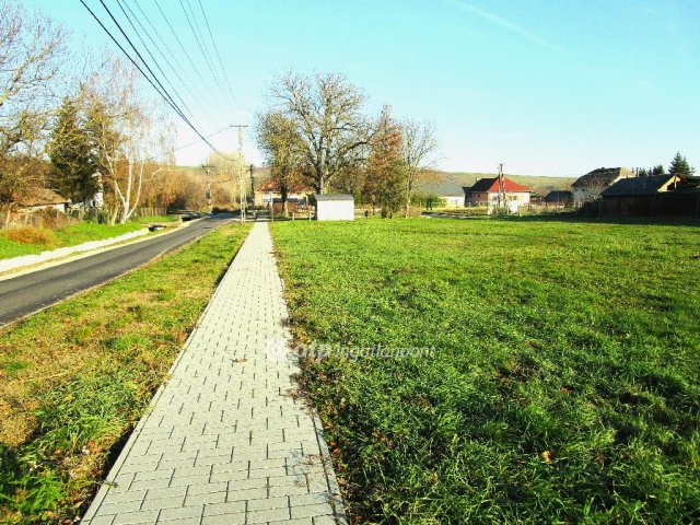 Eladó telek, Pusztaszemesen 14.8 M Ft / költözzbe.hu