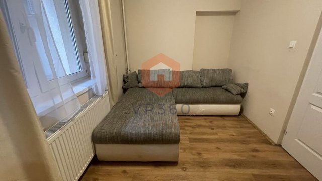 Eladó téglalakás, Pécsett, Szigeti úton 52 M Ft, 2 szobás