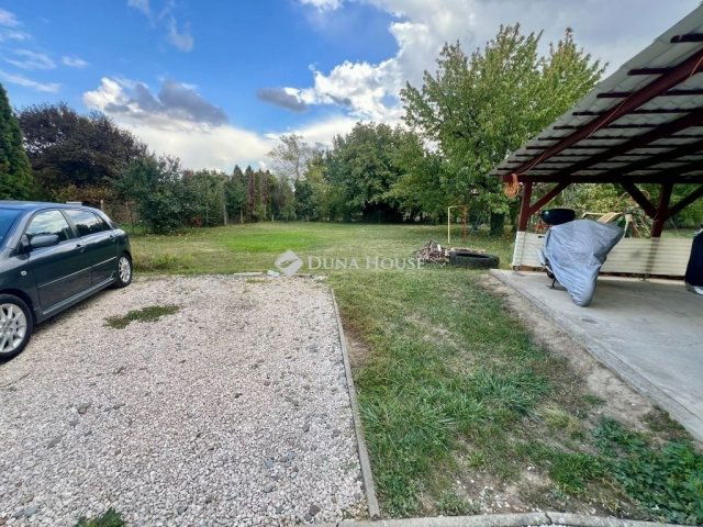 Eladó téglalakás, Bólyban 47.9 M Ft, 3 szobás