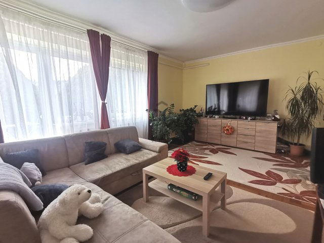 Eladó családi ház, Gyömrőn 139 M Ft, 6 szobás
