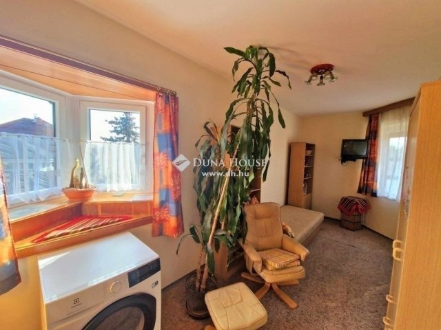 Eladó ikerház, Budapesten, XVIII. kerületben 124.9 M Ft, 4 szobás