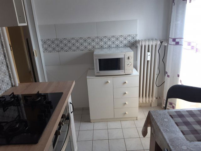 Eladó panellakás, Pécsett 43 M Ft, 2 szobás