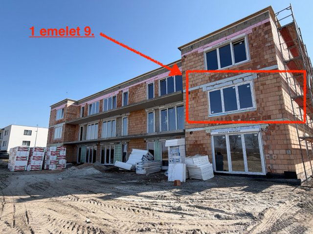 Eladó téglalakás, Győrött 52.13 M Ft, 1+2 szobás