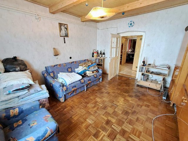 Eladó családi ház, Budapesten, XV. kerületben 59.9 M Ft