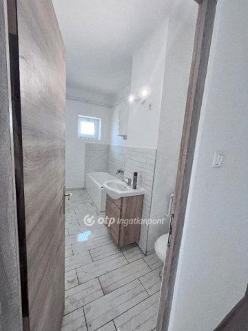 Eladó téglalakás, Bátonyterenyén 18.9 M Ft, 2 szobás