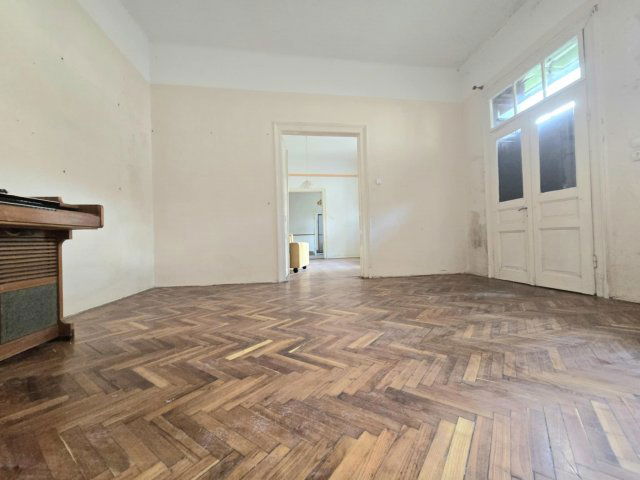 Eladó családi ház, Szerencsen 19 M Ft, 5 szobás