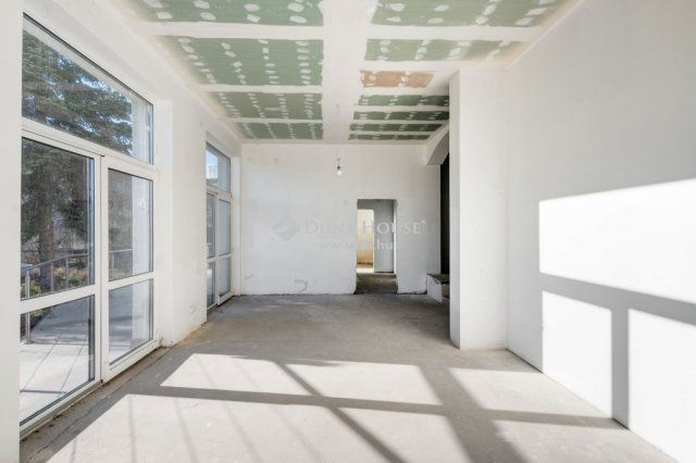 Eladó családi ház, Budapesten, XII. kerületben 838.2 M Ft