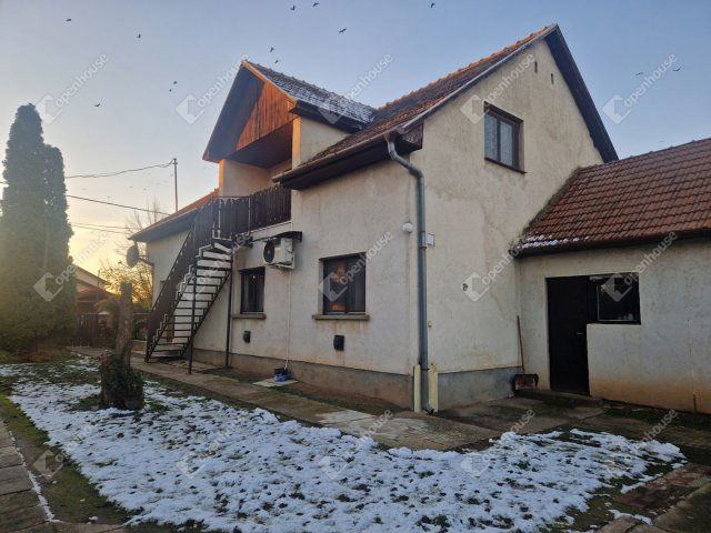 Eladó családi ház, Balatonőszödön 87 M Ft, 6 szobás