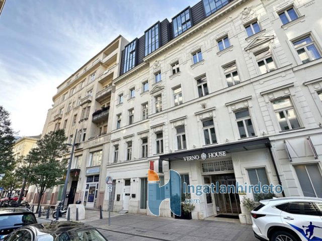 Eladó üzlethelyiség, Budapesten, V. kerületben 360 M Ft