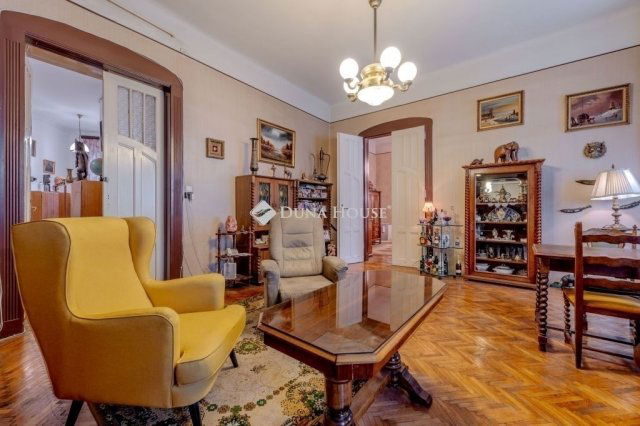 Eladó téglalakás, Budapesten, II. kerületben 182.9 M Ft