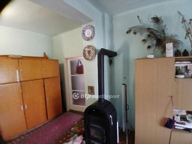 Eladó családi ház, Hatvanban 62 M Ft, 5 szobás