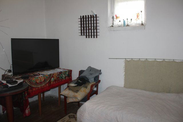 Eladó családi ház, Egyházaskeszőn 14.9 M Ft, 2 szobás