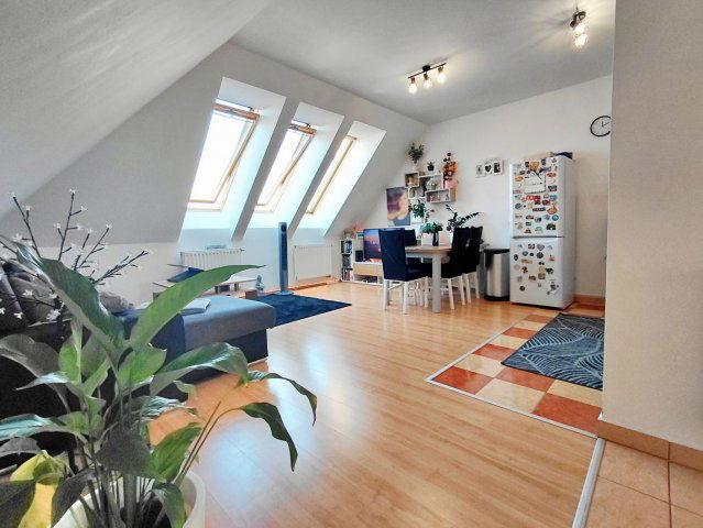 Eladó téglalakás, Tatabányán 54.9 M Ft, 2 szobás