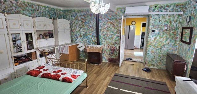 Eladó családi ház, Geresdlakon 29.99 M Ft, 3 szobás