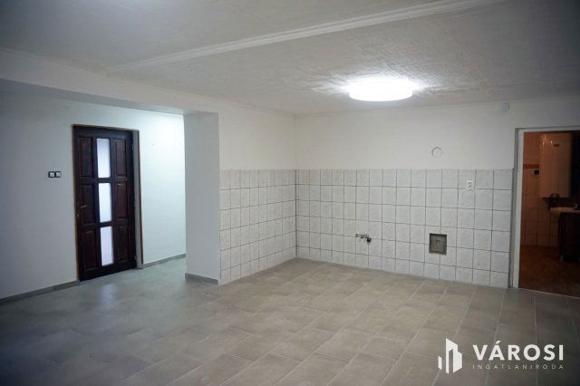 Eladó családi ház, Örkényen 41.9 M Ft, 3 szobás