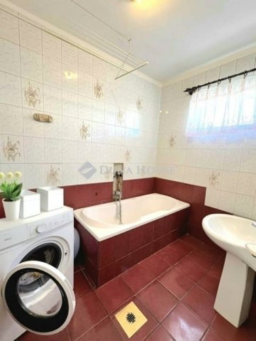 Eladó családi ház, Ócsán 84.9 M Ft, 5 szobás