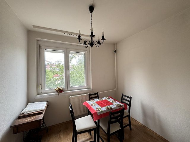 Eladó panellakás, Budapesten, III. kerületben 63.9 M Ft