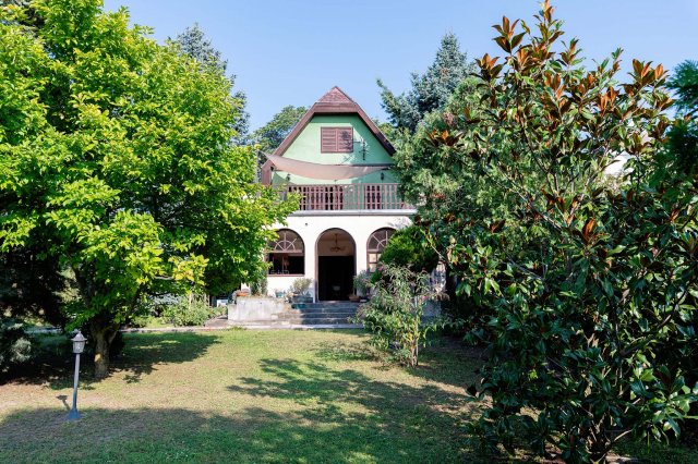 Eladó családi ház, Badacsonytomajon 109 M Ft, 4 szobás