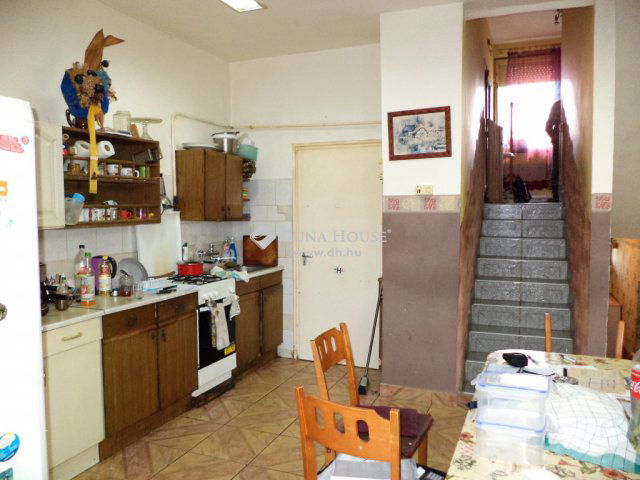 Eladó családi ház, Iváncsán 79.9 M Ft, 5 szobás