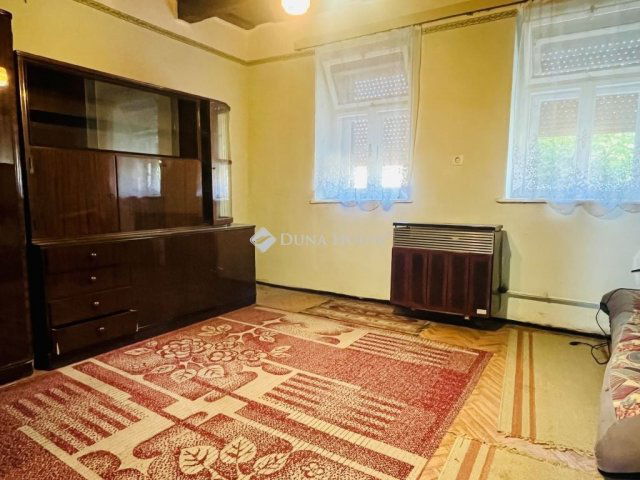 Eladó családi ház, Nagykölkeden 17.8 M Ft, 2 szobás