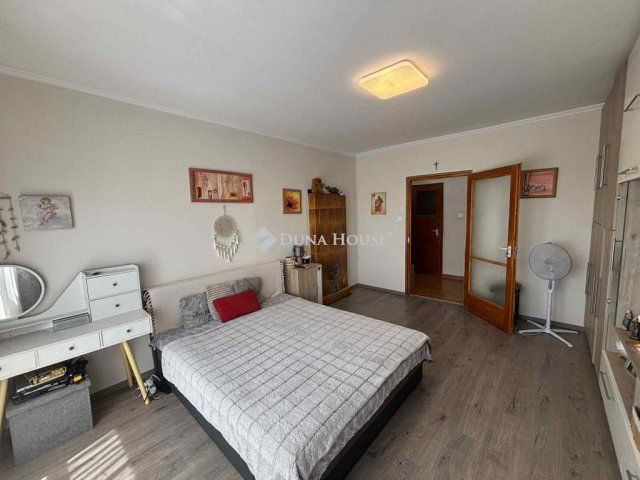Eladó téglalakás, Mosonmagyaróváron 39.5 M Ft, 2 szobás