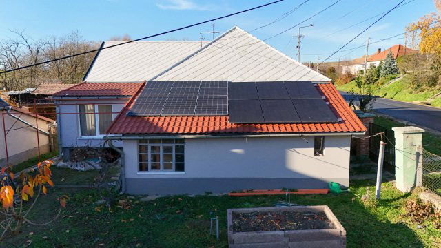 Eladó családi ház, Bánkon 64.9 M Ft, 2 szobás