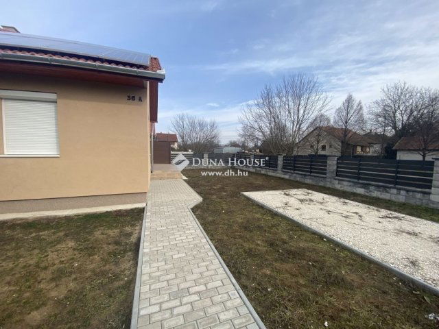 Eladó ikerház, Kókán 65.9 M Ft, 4 szobás / költözzbe.hu