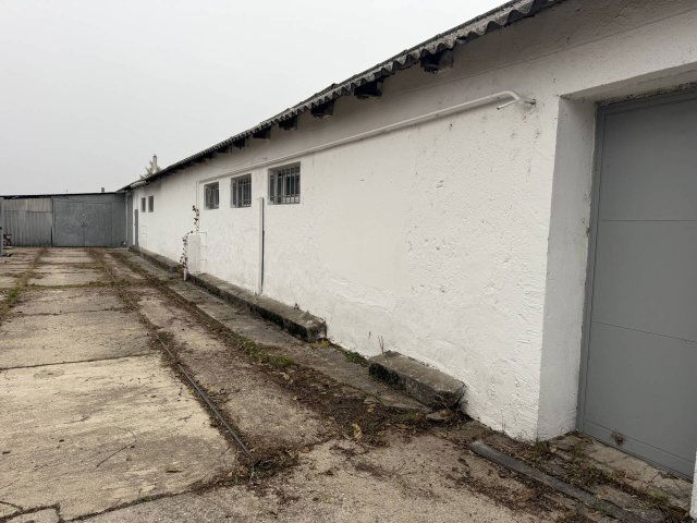 Kiadó ipari ingatlan, Pomázon 490 E Ft / hó