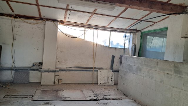 Eladó ipari ingatlan, Törökszentmiklóson 20.9 M Ft, 1 szobás