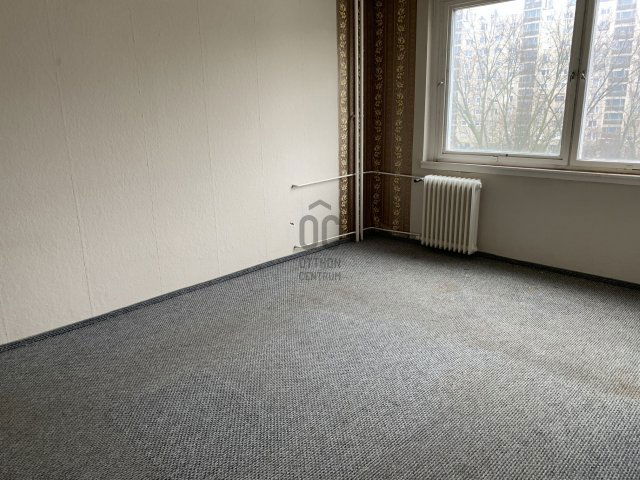 Kiadó panellakás, albérlet, Ózdon 65 E Ft / hó, 2 szobás