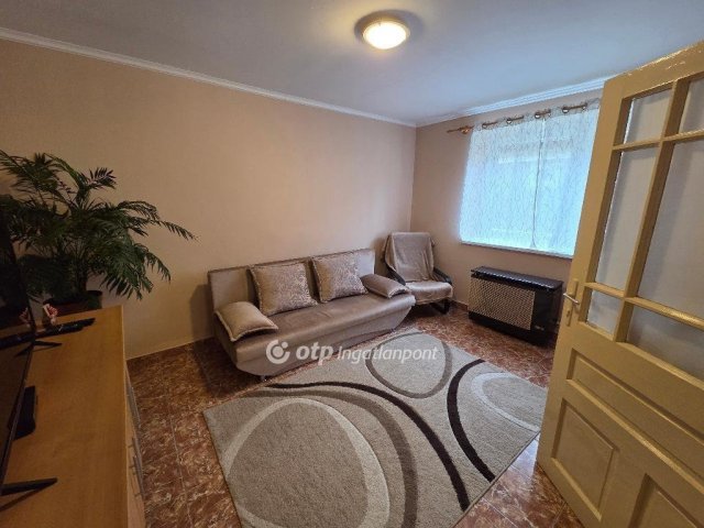 Eladó családi ház, Tardon 24.99 M Ft, 3+1 szobás