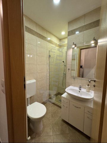 Kiadó téglalakás, albérlet, I. kerületben, Attila úton