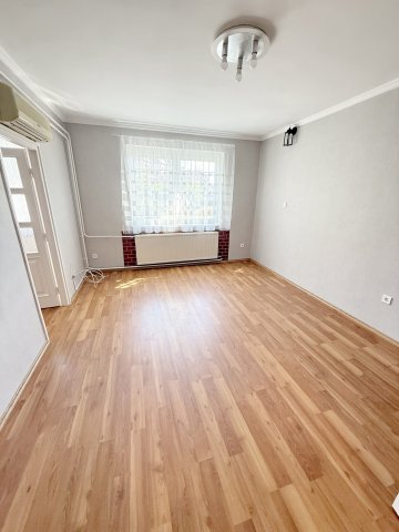 Kiadó téglalakás, albérlet, XXIII. kerületben, Nyír utcában
