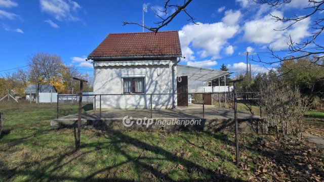 Eladó családi ház, Debrecenben 21.9 M Ft, 1 szobás