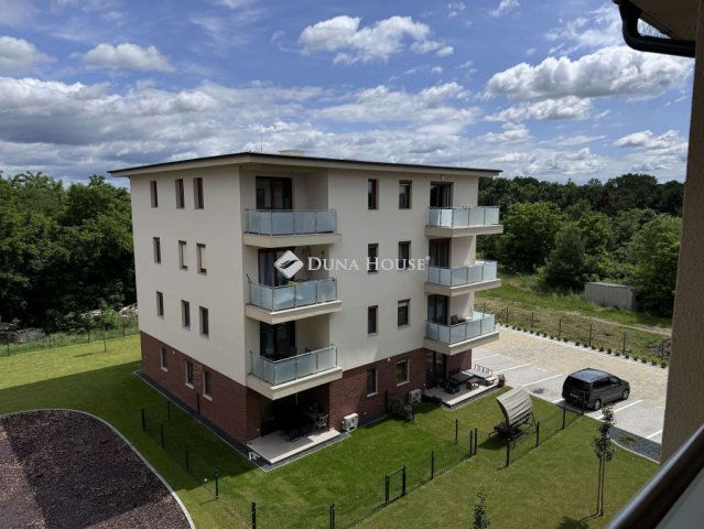 Eladó téglalakás, Szombathelyen 61.99 M Ft, 1+2 szobás