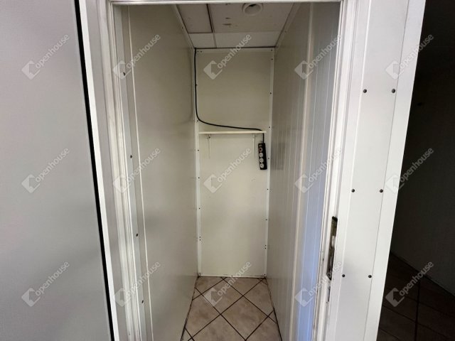 Kiadó üzlethelyiség, Miskolcon 492 E Ft / hó, 8 szobás