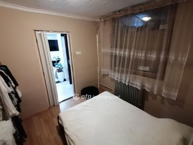 Eladó családi ház, Hajdúhadházon 44.9 M Ft, 4 szobás