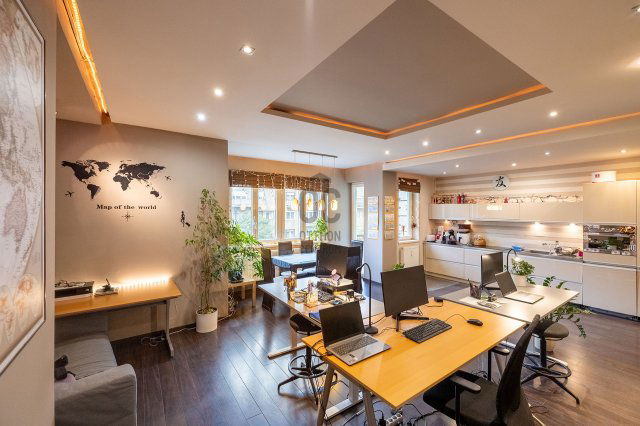 Eladó téglalakás, XI. kerületben, Karinthy Frigyes úton