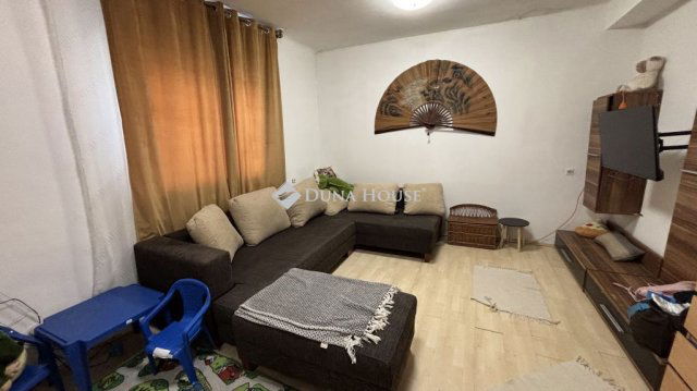 Eladó ikerház, Zircen 49 M Ft, 3 szobás / költözzbe.hu